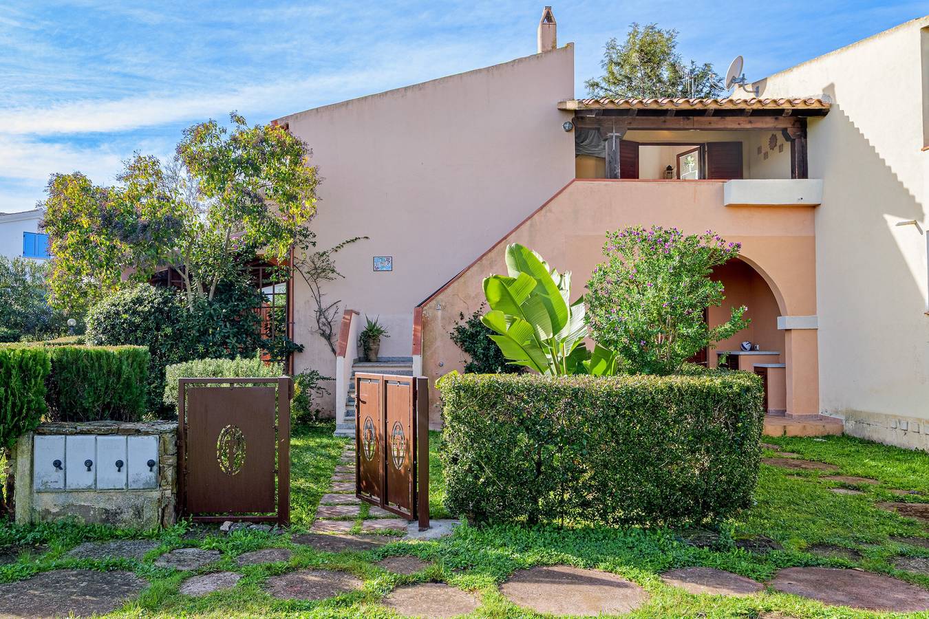 Ferienhaus 'Trilo Marina' mit privater Terrasse, Garten und Klimaanlage in San Teodoro, Olbia-Tempio