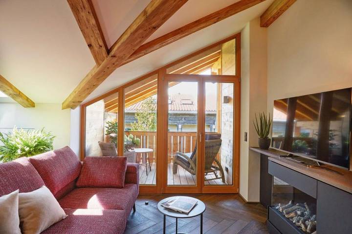 Ferienwohnung für 2 Personen, mit Terrasse und Garten sowie Sauna und Ausblick in Gmund - 2