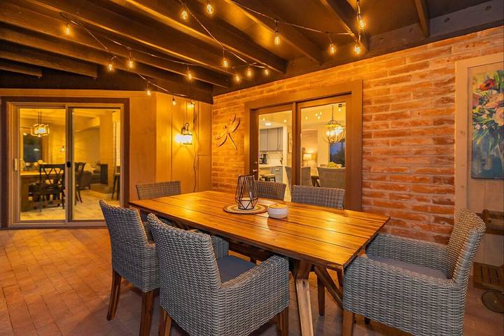 Vacation rental for 8 people, with balcony and hot tub, with pets in Catalina Foothills