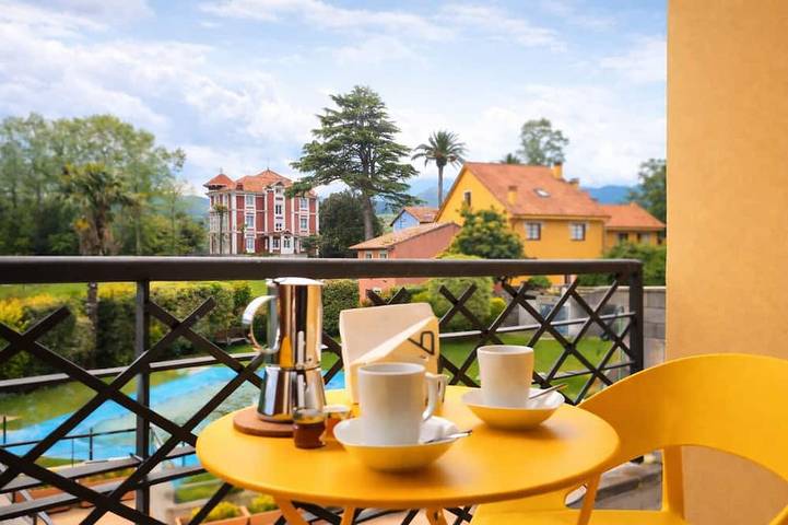 Apartamento de vacaciones para 5 personas, con balcón además de piscina y jardín - 1