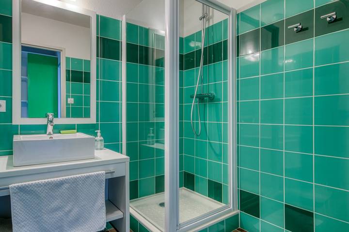 Apartamento entero, Kergonano - Parking privé et piscine in Baden, Côte des Mégalithes