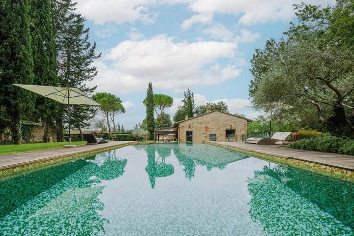 Villa per 6 persone, con Balcone e Terrazza nonché Piscina e Panorama a Scandicci