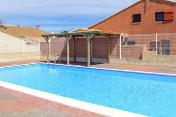 Ferienhaus für 6 Personen, mit Balkon und Pool, mit Haustier in Les Ayguades
