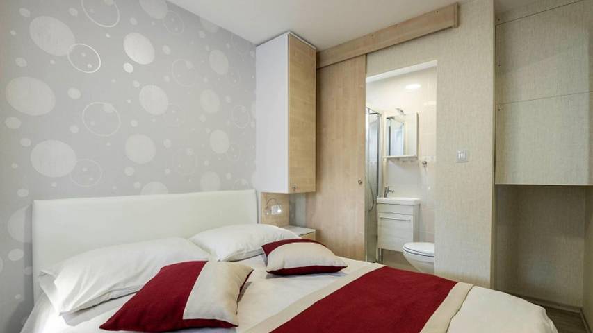 Camping für 6 Personen, mit Pool und Garten, mit Haustier in Medulin - 2