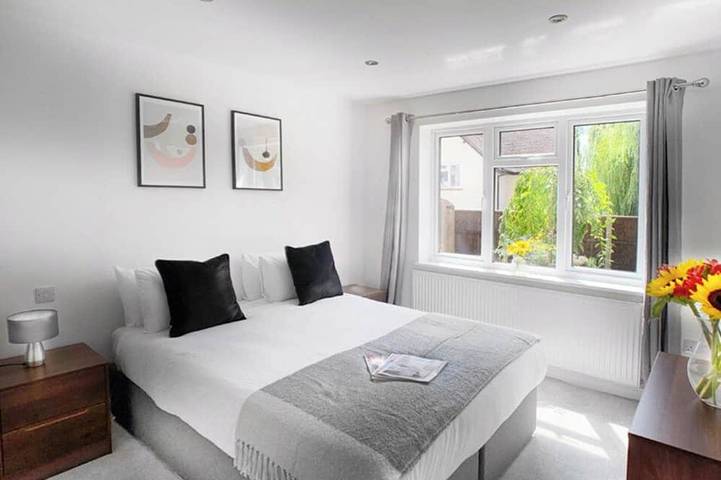 Ascot - Cottage, Garden, Parking in Berkshire