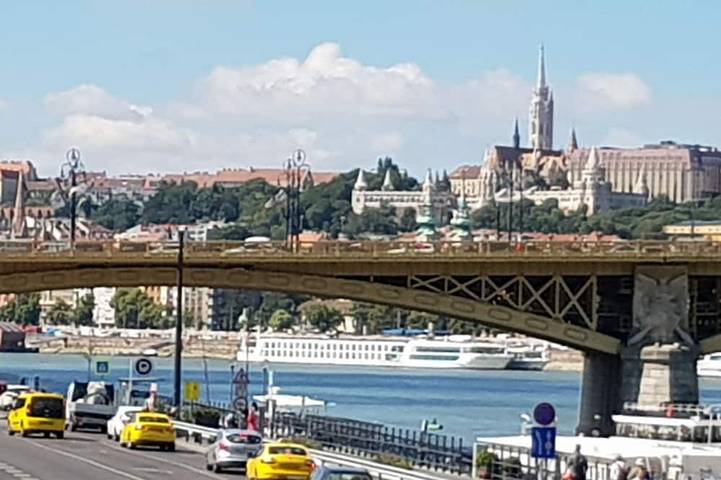 Vacation rental for 5 people in Budapest
