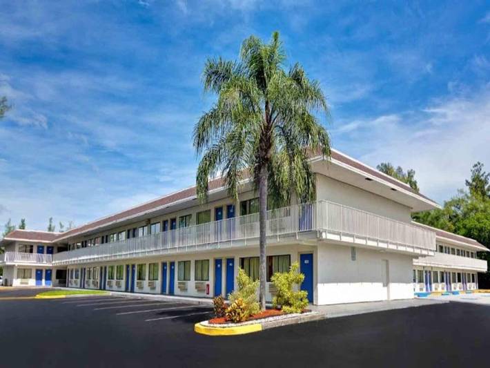 Apartamento entero, 1 cama tamaño queen | Playa Dania in Dania Beach, Broward County