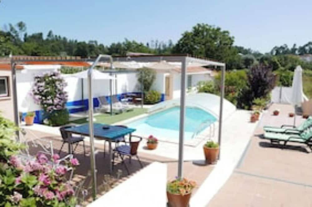 country house with swimming pool, foto 10