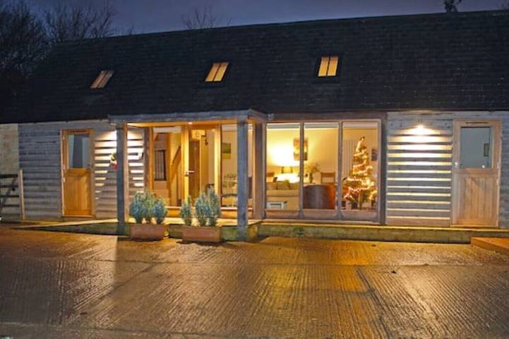 Cottage for 4 people, with terrace, with pets in Bourton-on-the-Water