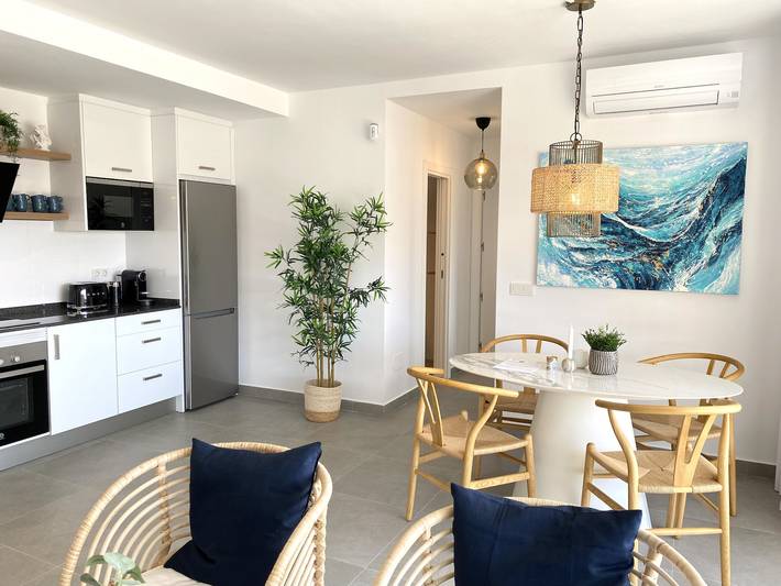 Ferienwohnung für 6 Personen, mit Balkon und Pool sowie Meerblick in Nerja - 3