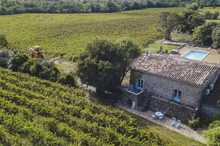 Agriturismo pour 6 personnes, avec jardin ainsi que piscine et jacuzzi