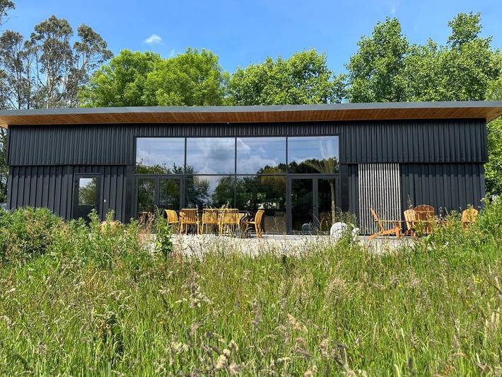 Location de vacances pour 10 personnes, avec vue et jardin, animaux acceptés à Sizun