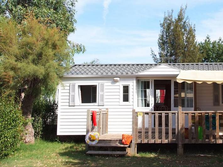 Camping für 8 Personen, mit Sauna und Kinderpool in Hyeres - 2