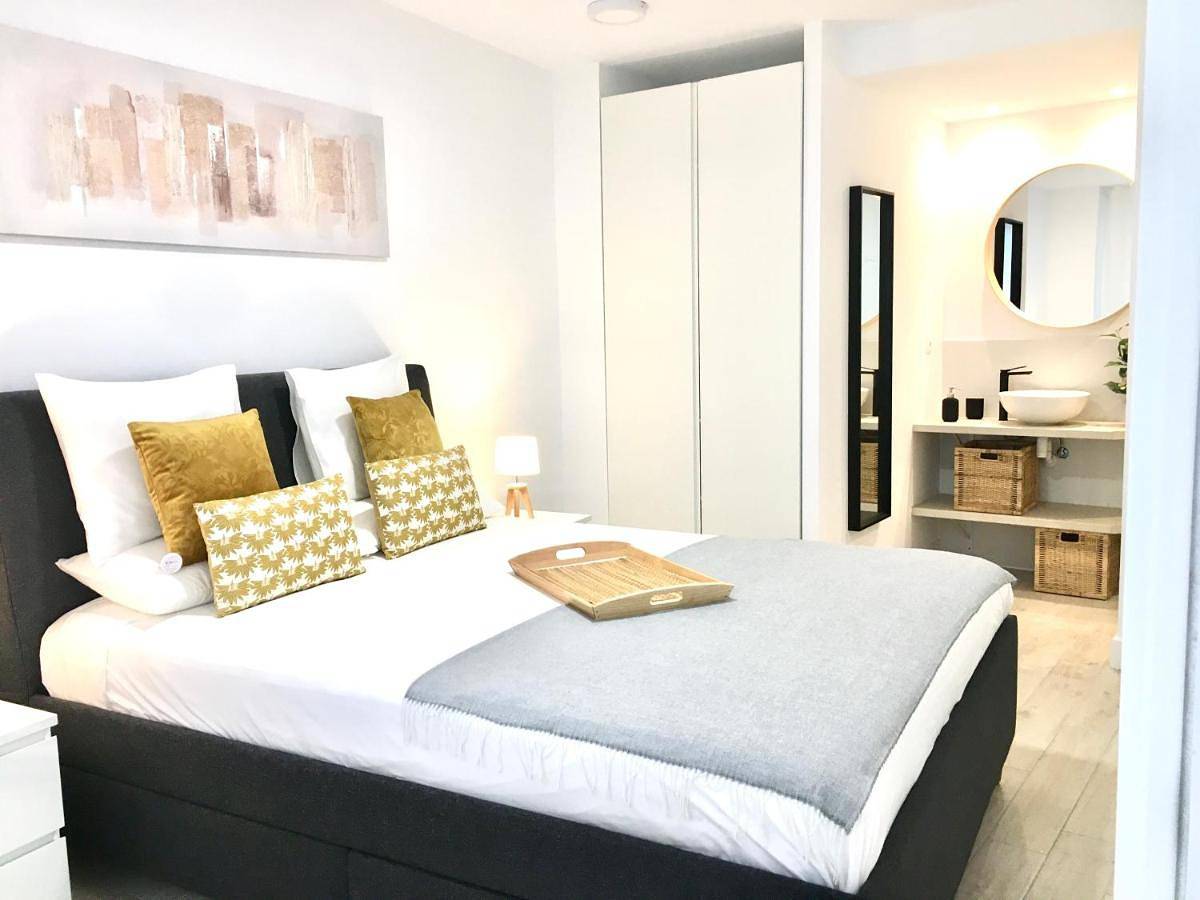 Apartamento entero, Castro Holidays - Apto C Nuevo Céntrico con Garaje Gratis in Castro Urdiales, Costa de Cantabria