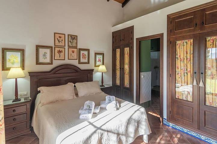 Casa Rural Las Colmenillas Villamartín in Villamartín, Pueblos Blancos