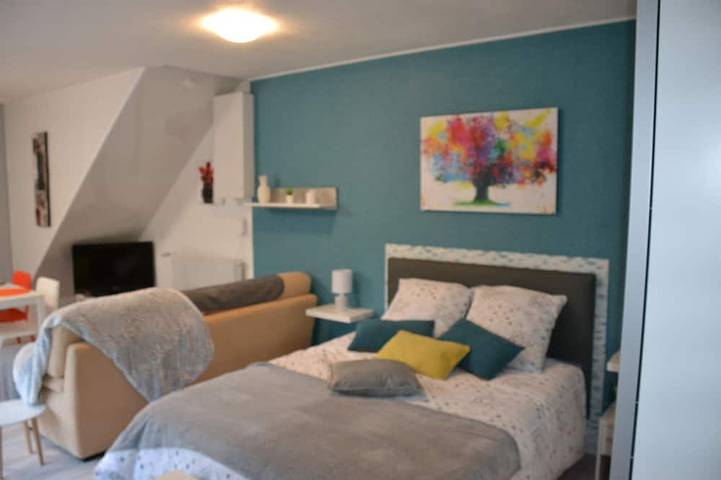 Ein Nest in Epleumie St Apollinaire 21850 in Saint-Apollinaire (Côte-d'Or), Dijon und Umgebung