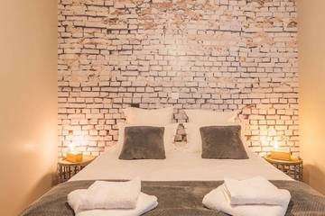 Gîte pour 16 Personnes dans Roussillon, Parc naturel régional du Luberon, Photo 3