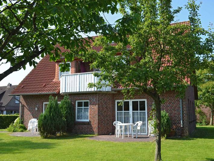 Ferienwohnung für 3 Personen, mit Terrasse und Garten in Carolinensiel - 2