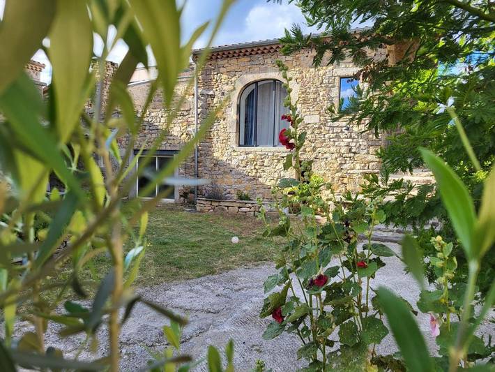 Location de vacances pour 6 personnes, avec jardin et vue à Saint-Étienne-de-Boulogne