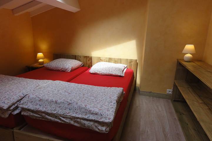 Location de vacances pour 6 personnes, avec jardin et piscine à Montlaur (Languedoc-Roussillon) - 3