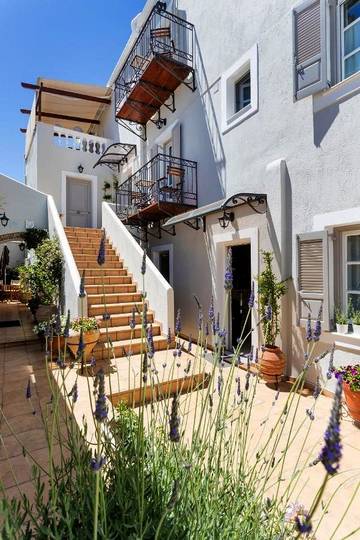 Gîte pour 2 personnes, avec jardin et vue dans Spetses