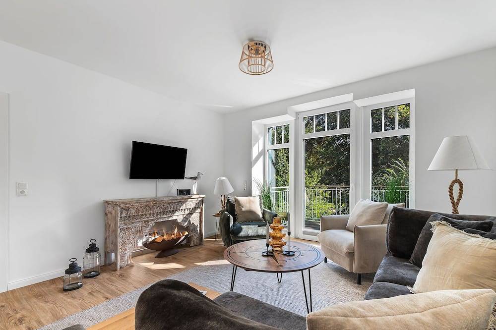 Ganze Wohnung, Flunder- moderne Ferienwohnung auf 94 m² mit Balkon und Strandkorb in Hedwigenkoog, Dithmarschen