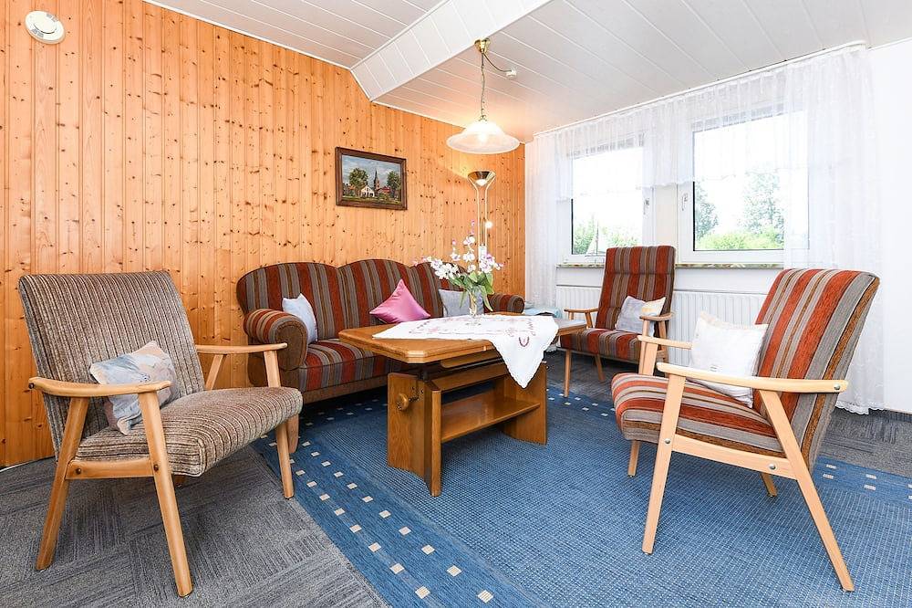 Ganze Wohnung, Ferienwohnung Steuerbord - Haus Beluga in Bensersiel, Esens