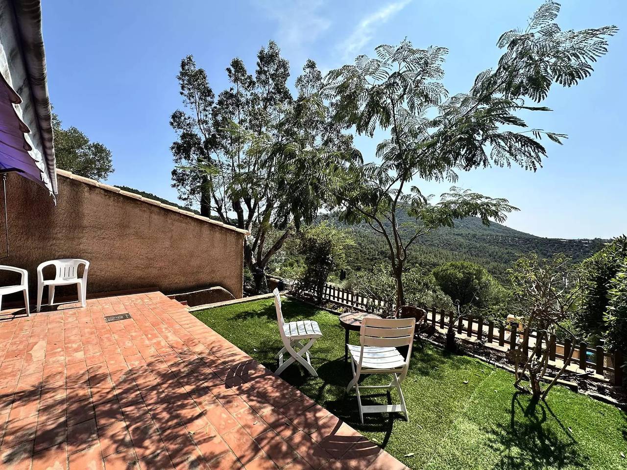 Mazet climatisé pour 7 personnes sur le Domaine de Valcros à la Londe Les-Maures in La Londe-les-Maures, Côte méditerranéenne (France)