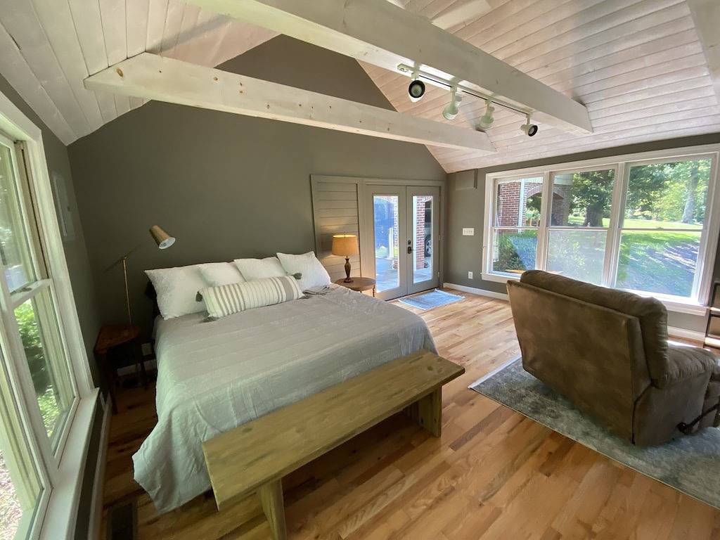 Ganze Wohnung, Studio Rental in Elkin, Yadkin Valley Wine Region in Elkin, Surry County