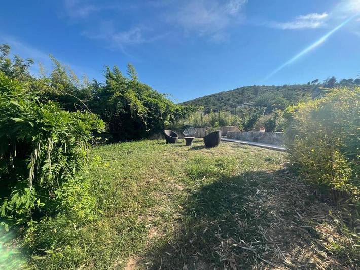 Location de vacances pour 5 personnes, avec jardin et vue à Carros - 3