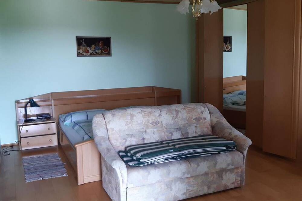 Ganze Wohnung, Ferienhaus- Weinhof, Pachler Margret - Ferienwohnung in Südoststeiermark, Tieschen