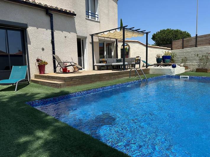 Chalet para 8 personas, con jardín y piscina, Se admiten mascotas - 1