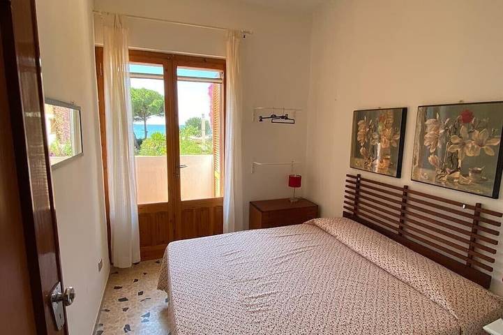 Ampia villa sul mare tra Cagliari e Villasimius - codice Iun in Capitana, Quartu Sant'Elena