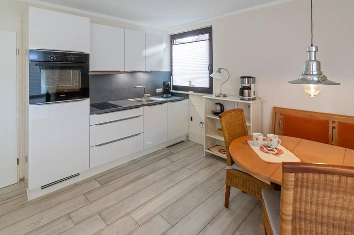 Ferienwohnung für 2 Personen, mit Terrasse in Norden-Norddeich - 4