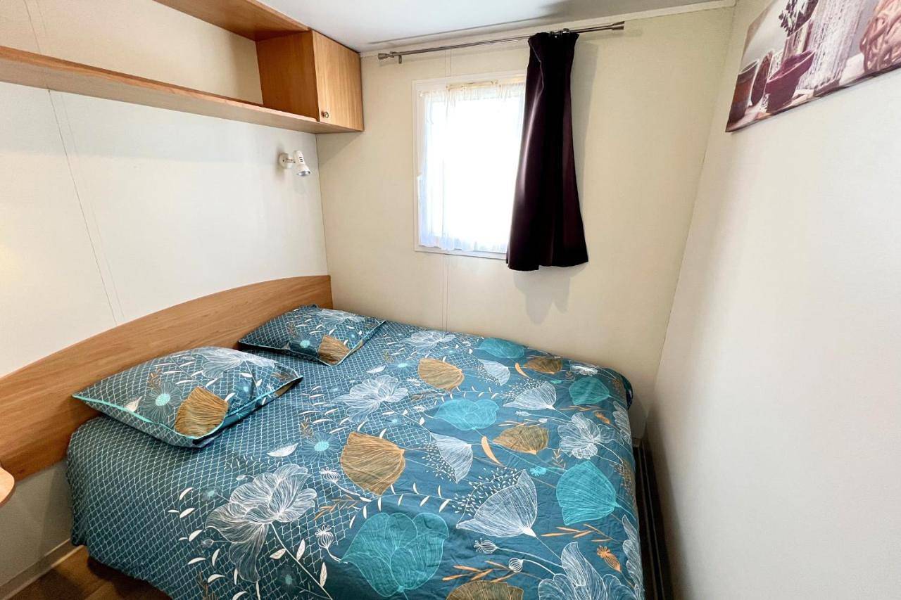 Bungalow 6 au bord du lac, pêche sans permis gratuite in Lac d'Ardres, Ardres