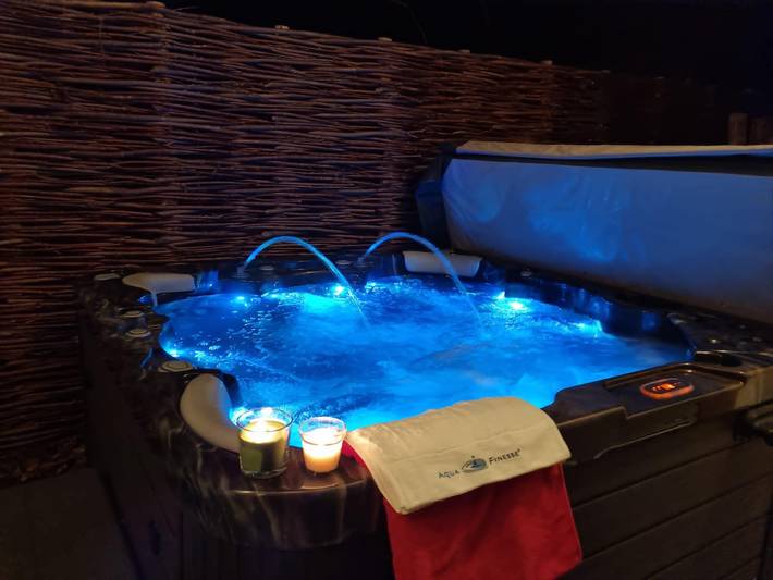 Ferienhaus für 8 Personen, mit Terrasse und Garten sowie Whirlpool in Callantsoog - 4