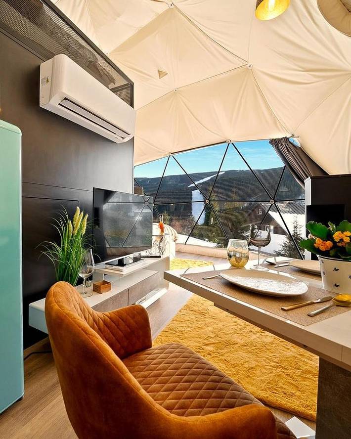 Camping für 3 Personen, mit Ausblick und Garten sowie Sauna in Tschechien