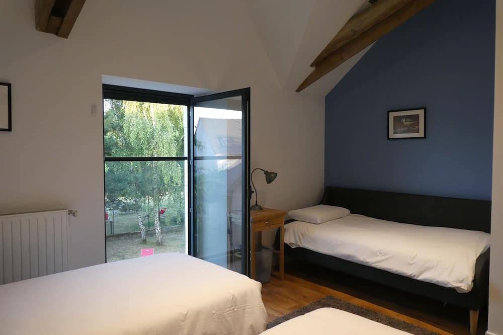 Superbe gîte, avec piscine intérieure, billard américain, 15 personnes in Saint-Branchs, Région de Tours