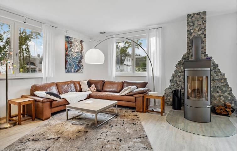 Ferienhaus für 8 Personen, mit Terrasse und Ausblick sowie Garten und Sauna, mit Haustier auf Usedom - 4