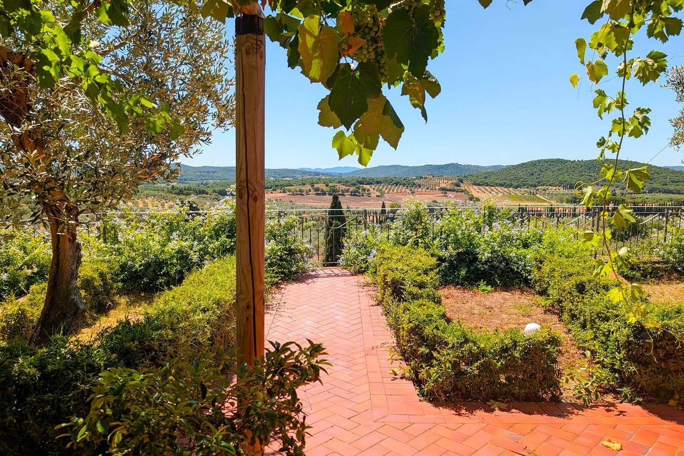 Villa Poggio al Coniglio a Suvereto con piscina in Suvereto, Etruskische Küste