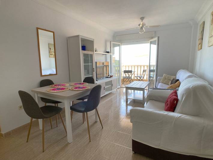 Apartamento entero, Cómodo frente al mar con piscina, aire acondicionado y parking privado in Playa Honda (Costa Cálida), Cartagena