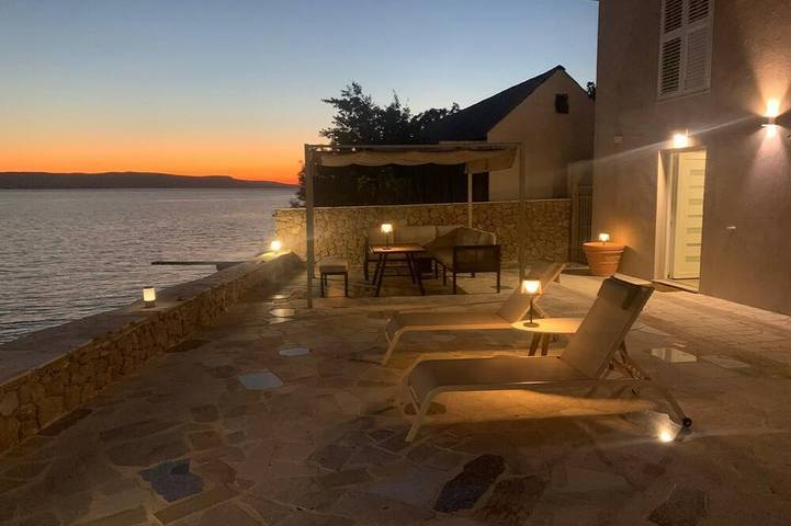 Holiday home for 6 people, with garden and terrace as well as hot tub - 1