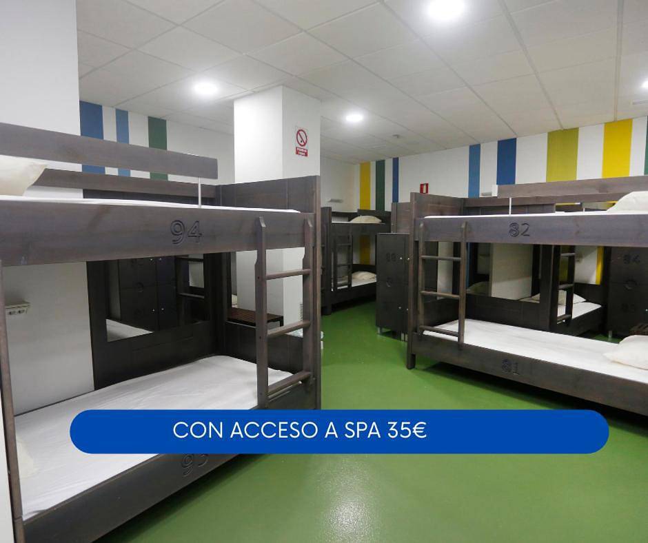 Albergue Spa Cruceiro de Pedrouzo in O Pedrouzo, El Pino