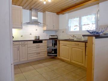 Vacation Rental for 6 Guests in Wilderswil, Lake Thun, Picture 4