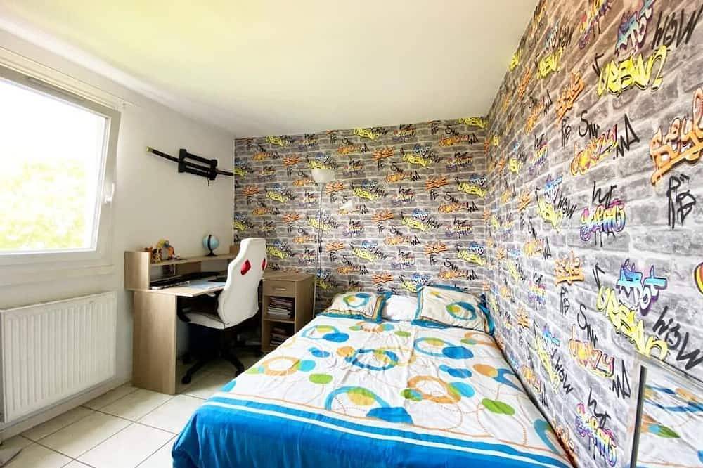 Entire apartment, Pleasant Duplex in Sevran, Seine-Saint-Denis