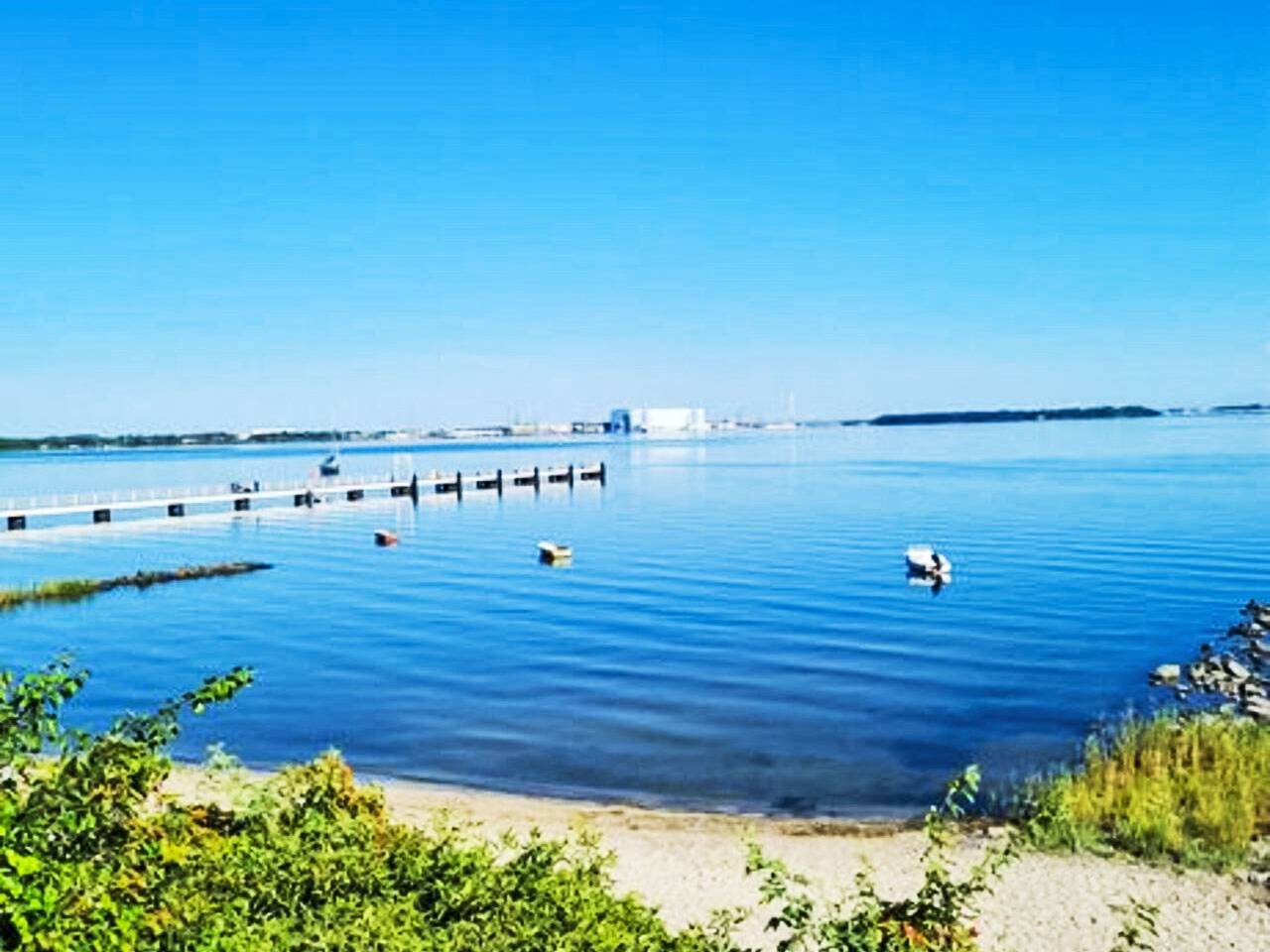 Ferienhaus direkt am Wasser in Devin, Stralsund