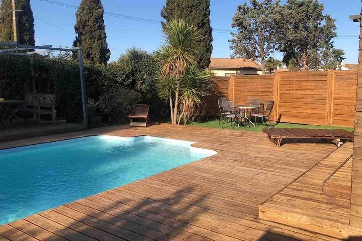 Location de vacances pour 8 personnes, avec piscine et jardin, animaux acceptés à Florensac - 2