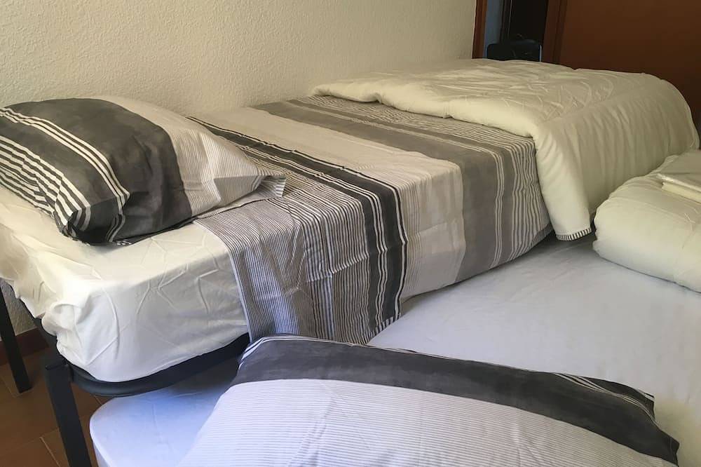 Geheel appartement, Spacious duplex, beautiful view of the golf course and sea. 120 m2. 5 mn from the beach in Altea La Vella, Altea