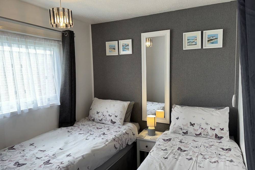 South facing family chalet 5 min stroll to the beach and near Norfolk Broads in California (Great Yarmouth), Great Yarmouth