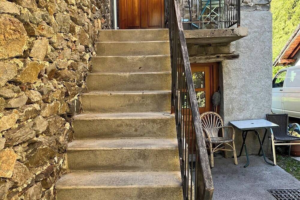 Appartement entier, Au Vialaou - Chez Marcelle in Névache, Région de Briançon